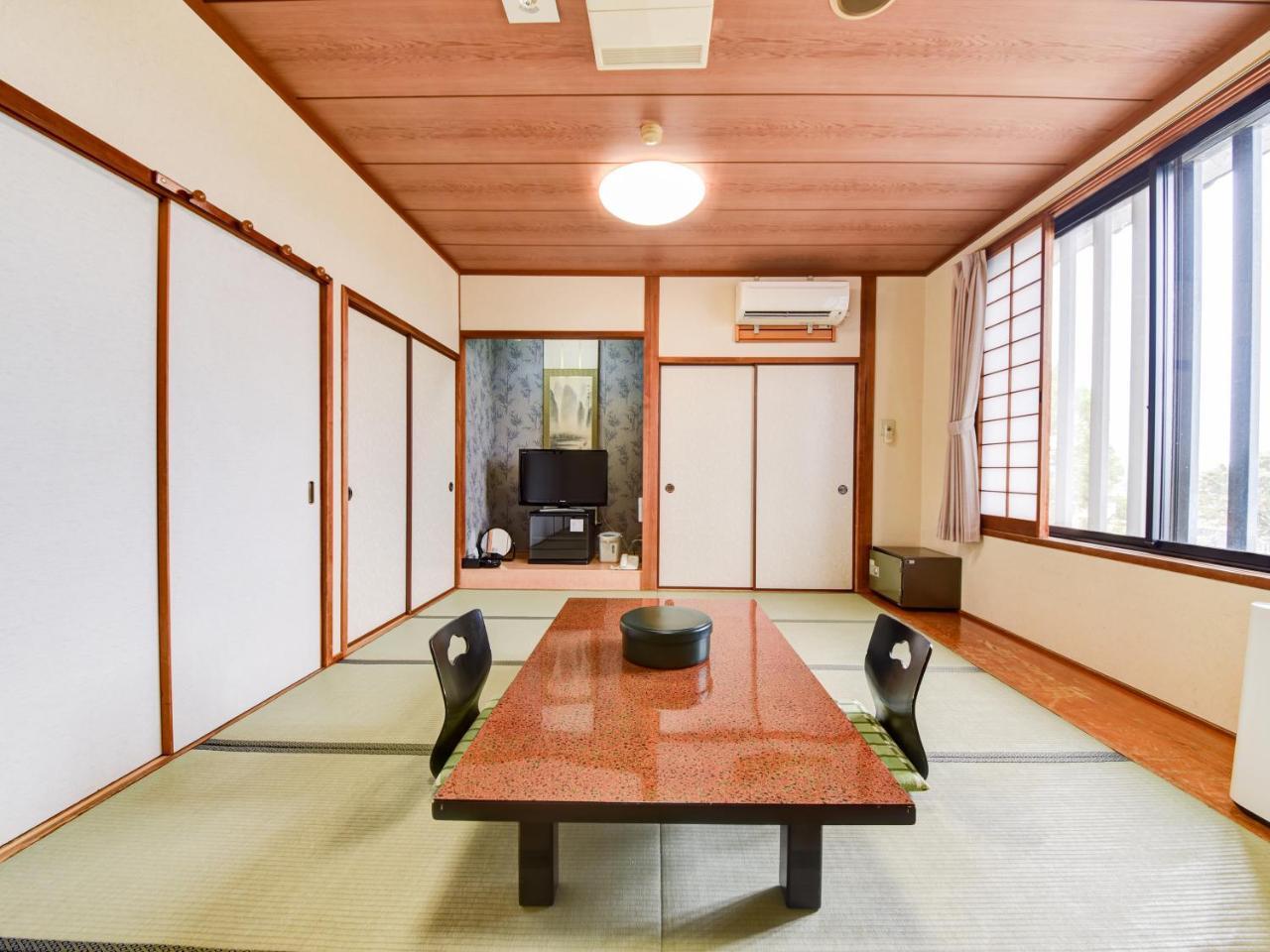 Shichijo Onsen Dome Hotell Kikuchi Exteriör bild