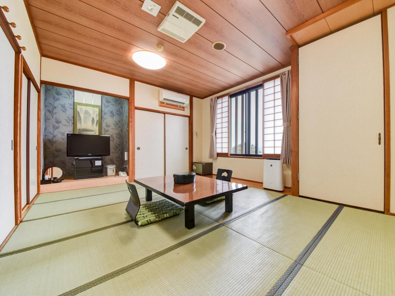 Shichijo Onsen Dome Hotell Kikuchi Exteriör bild
